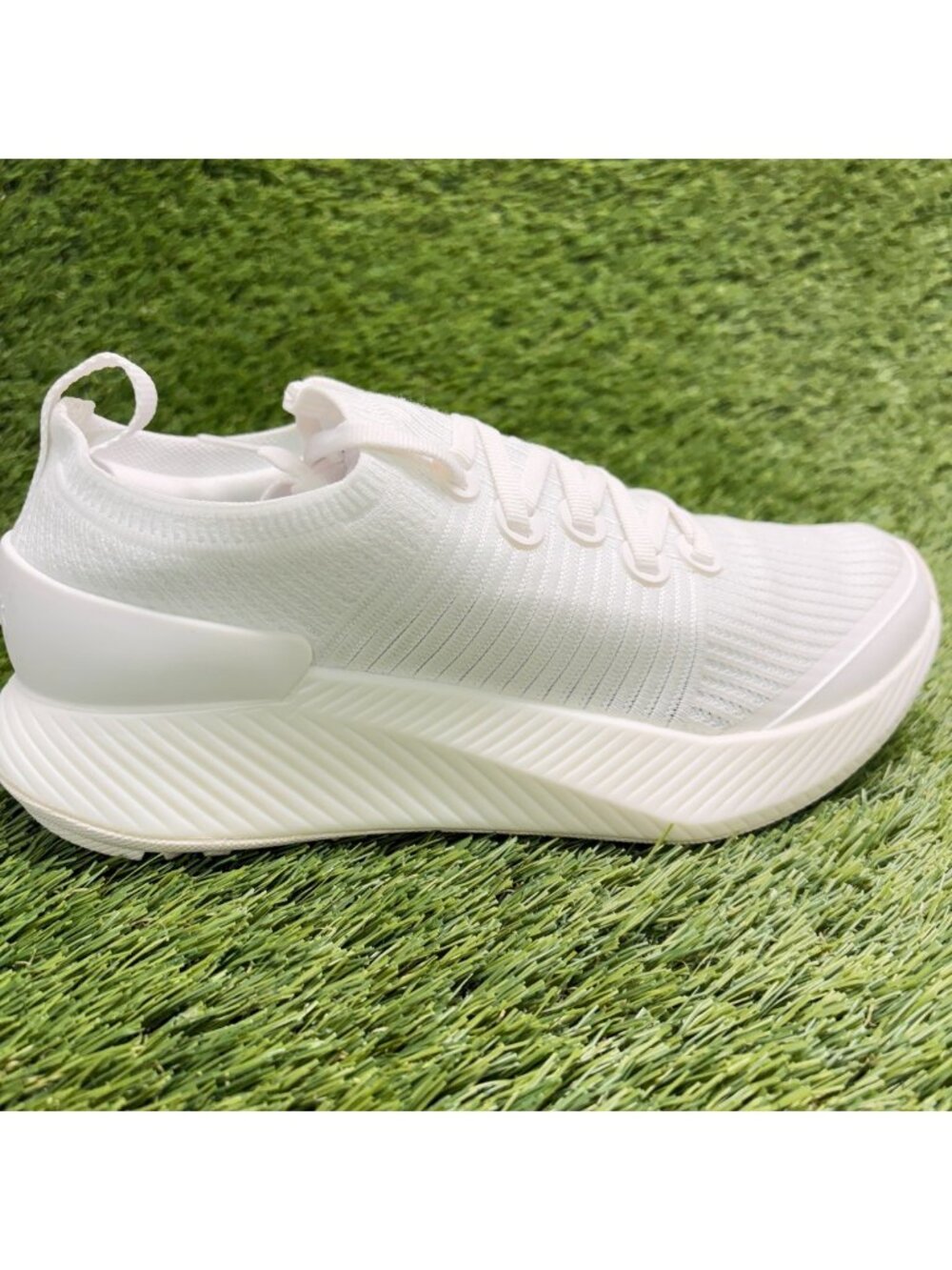 Allbirds Tree Gliders Womens Size 7.5 White Athletic Running Knit Shoes Sneakers